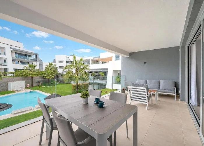 Spacious Garden With Balcony By Caseo Apartamento *